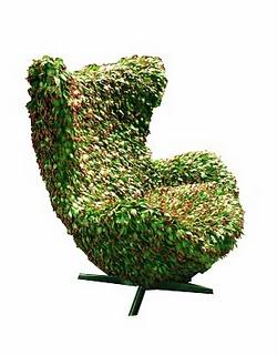 La Egg chair si fa verde/Egg chair turning green