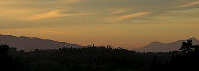 nuvole al tramonto nel cielo di Pierino