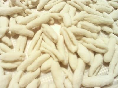 cavatelli


ingredienti



-500 g. di farina 
(metà semol...