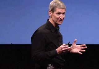 Tim Cook, il Gay Più Potente Guiderà la Apple?