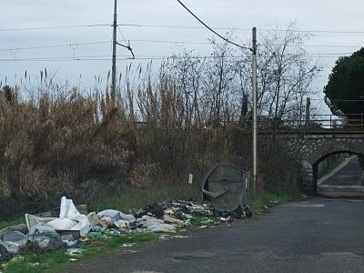 Via Prati scoppia, ma non di salute