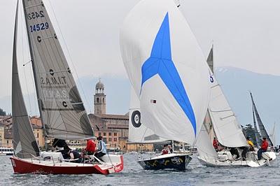 LA WINTER CUP DI VELA DEL LAGO DI GARDA NEL GOLFO DI SALO'