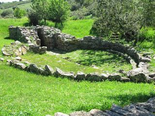 Archeologia e luoghi di energia: il pozzo sacro di Santa Cristina.