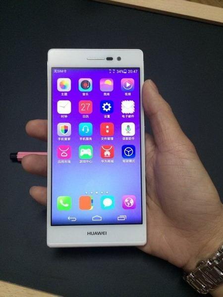 Huawei Ascend P7 torna a mostrarsi in nuove foto