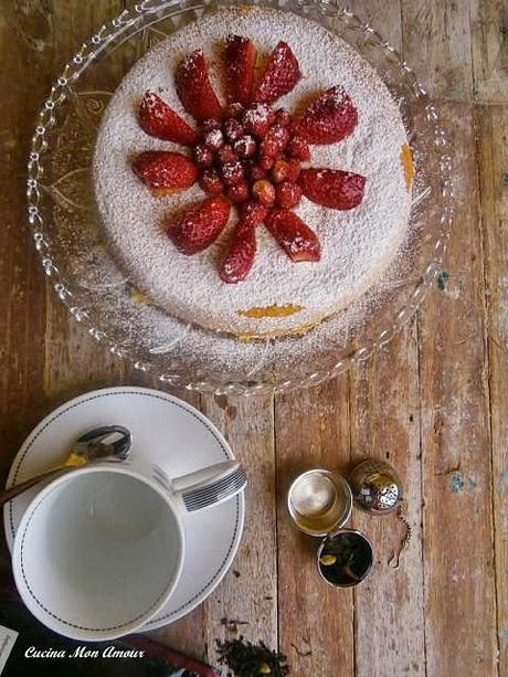 Torta con Crema di Lemon Curd e Fragole