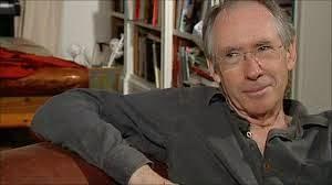 Serena, la ragazza che si innamora sempre: Ian McEwan, Miele