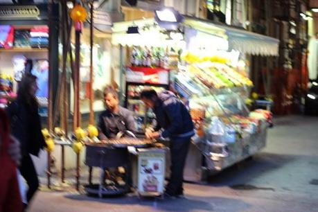 La capitale dell'incredibilmente brutto. Mille immagini da una città deturpata dall'illegaltà. Ecco come la troveranno i turisti durante i ponti