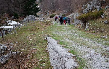 MRZLI VRH: camminando sul Mataiur