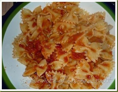 Farfalle con sugo all'arrabbiata (5)