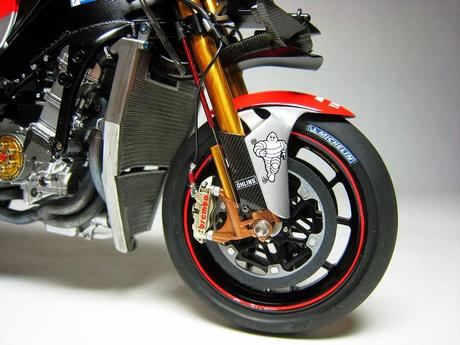 Yamaha YZR-M1 C.Checa 2004 by Luyan Wen