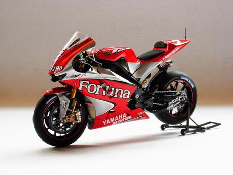 Yamaha YZR-M1 C.Checa 2004 by Luyan Wen