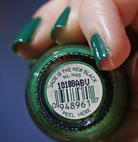 [The Rainbow Ladies 2.0] Green OPI Jade is The New Black