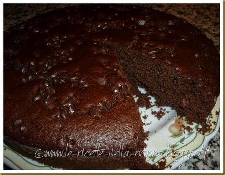 Ciambella al cioccocaffè con gocce di cioccolato (7)