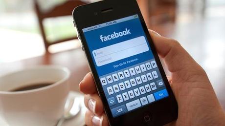 Facebook App Disattivare la riproduzione automatica dei video su iPhone