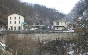 La diga di Creva, nei pressi di Luino in provincia di Varese (panoramio.com)