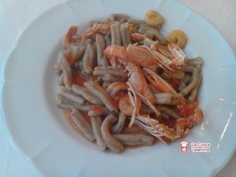 casarecce scampi e pomodori