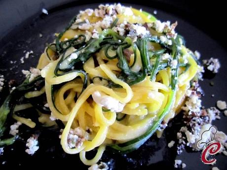 Tagiolini di zucca agli agretti e crema di feta: tempi, rincorse e... un piede salva l'altro