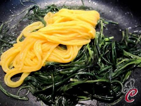 Tagiolini di zucca agli agretti e crema di feta: tempi, rincorse e... un piede salva l'altro