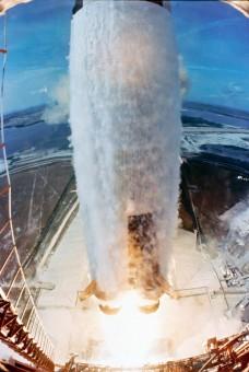 Apollo 11 parte con il razzo Saturn V dal Kennedy Space Center, il 16 luglio 1969. Crediti: NASA