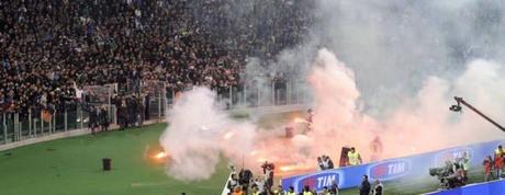 ultras scontri Fiorentina Napoli