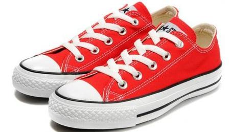 converse-shoes-red-chuck-taylor-all-star-classic-womens-mens-canvas-sneakers-low