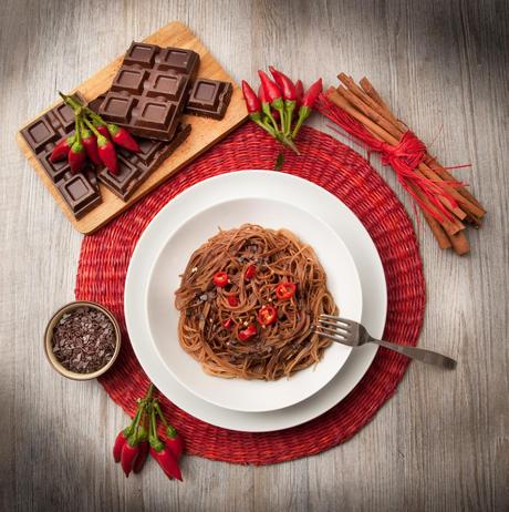 Spaghetti cioccolato e peperoncino