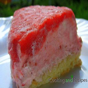 Torta semifreddo di fragole