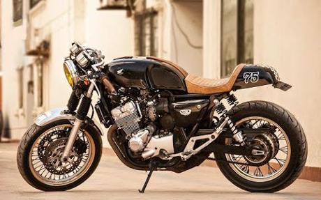 CB400 Cafe Racer Karachi