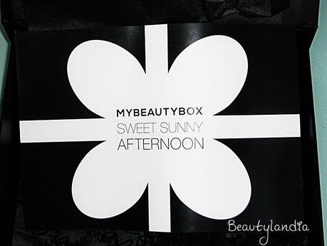 MYBEAUTYBOX - Sweet Sunny Afternoon (box di Aprile) -