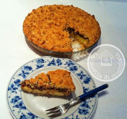 Cake crumble crema pasticcera e nutella