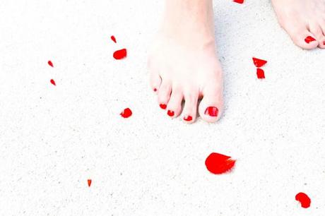 Pedicure per l’estate: come prendersi cura dei propri piedi