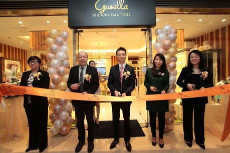 Gusella: New Opening, a Pechino