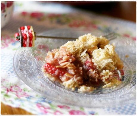 Crumble fragole e mandorle2