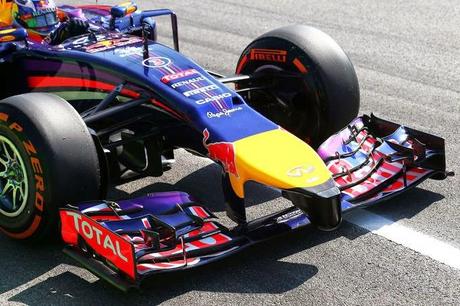 Gp Spagna: piccole novità sulla Red Bull RB10
