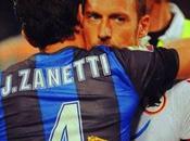 Francesco Totti saluta Zanetti: leggenda, grazie…”