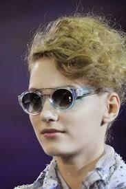 occhiali da sole tondi trend primavera estate 2014 occhiali da sole di moda estate 2014 tendenza occhiali da sole primavera estate 2014 fashion blogger italiane milano mariafelicia magno blogger di colorblock by felym colorblock by felym fashion blog di mariafelicia magno come indossare gli occhiali da sole tondi abbinamenti occhiali da sole tondi