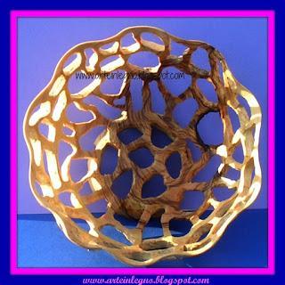 Happy MOM's day http://arteinlegno.blogspot.it/2013/01/lavorazione-particolare.html
