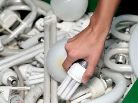 Italia quinta in Europa nella raccolta differenziata delle lampadine a basso consumo