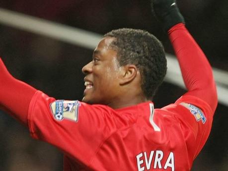 Sky Sports: “Evra, Inter in pole. Lo vogliono per…”