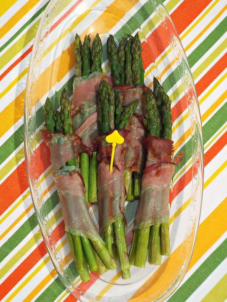 Involtini golosi di asparagi e speck