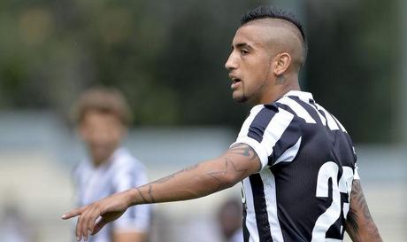 arturo-vidal-juventus-season-2013-2014-juventus-35059254-673-400