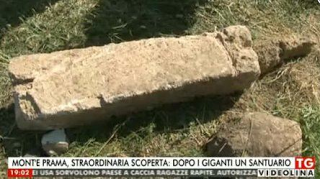 Archeologia della Sardegna: nuovi reperti scavati a Monte Prama e alcuni scheletri nuragici trovati a Perdasdefogu.