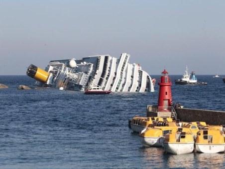 MINAMBIENTE: Costa Concordia, slittamento rimozione utile se servirà ad assicurare sicurezza ambientale