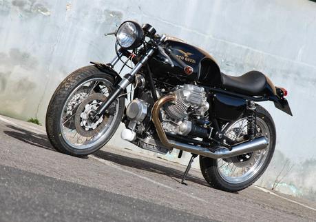 Moto Guzzi SP 1000 by HTMoto