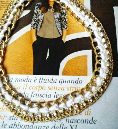 Collane e bracciali a uncinetto  con la catena  #handmade #rhinestone #crochet #necklace #bracelet