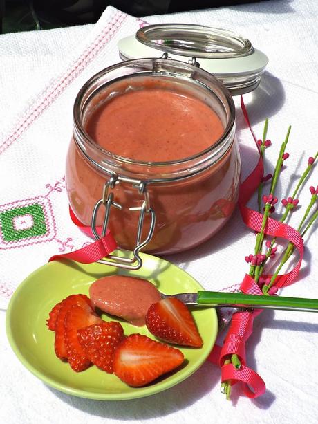 Strawberry Curd