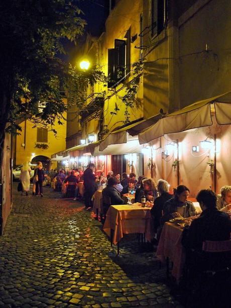 Roma, camminare nella storia e nella dolce vita.. parte 2.