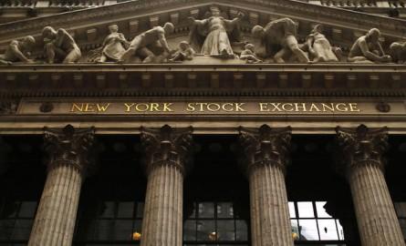 Wall Street scende guardando l’Europa