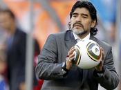 Napoli, Maradona: vissuto anni alla grande,devo ritornare vincere, Laurentiis sbagliato