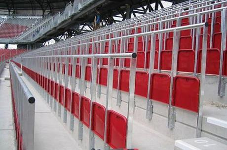 (VIDEO)Safe Standing: Could it come back to UK football grounds